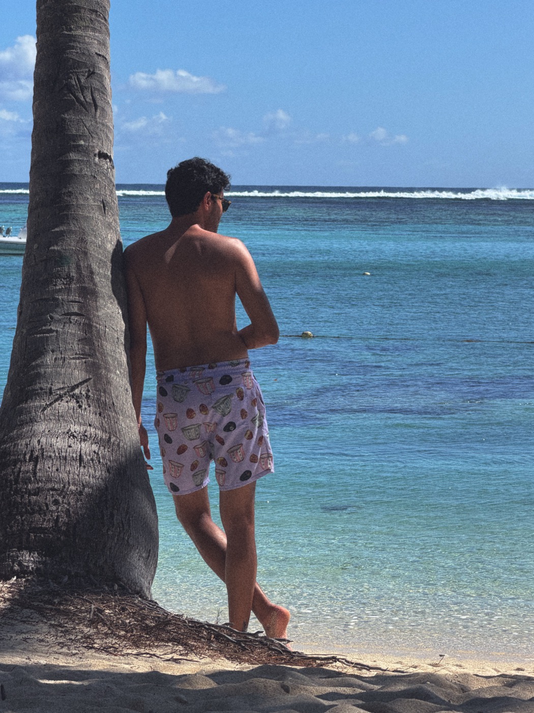 Wearing Murjan by the ocean